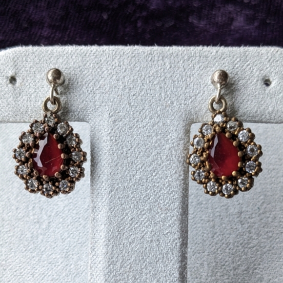 Vintage Drop Dangle Earrings With Natural Red Garnet (?) Gemstones - Picture 1 of 8